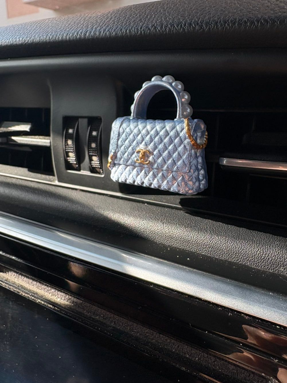 Blue bag Chanel