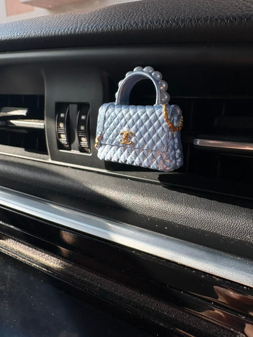 Blue bag Chanel